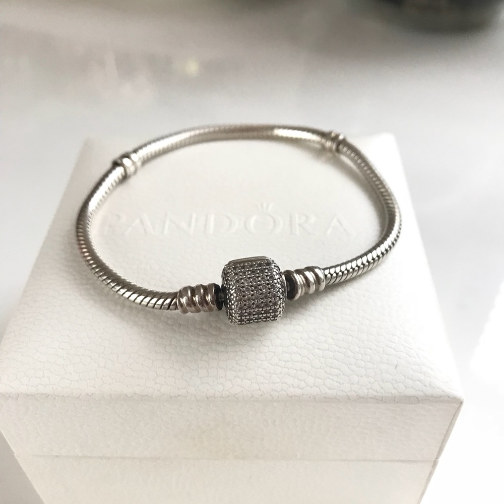 Pandora Bracelet w/ Signature Clasp, Clear CZ
